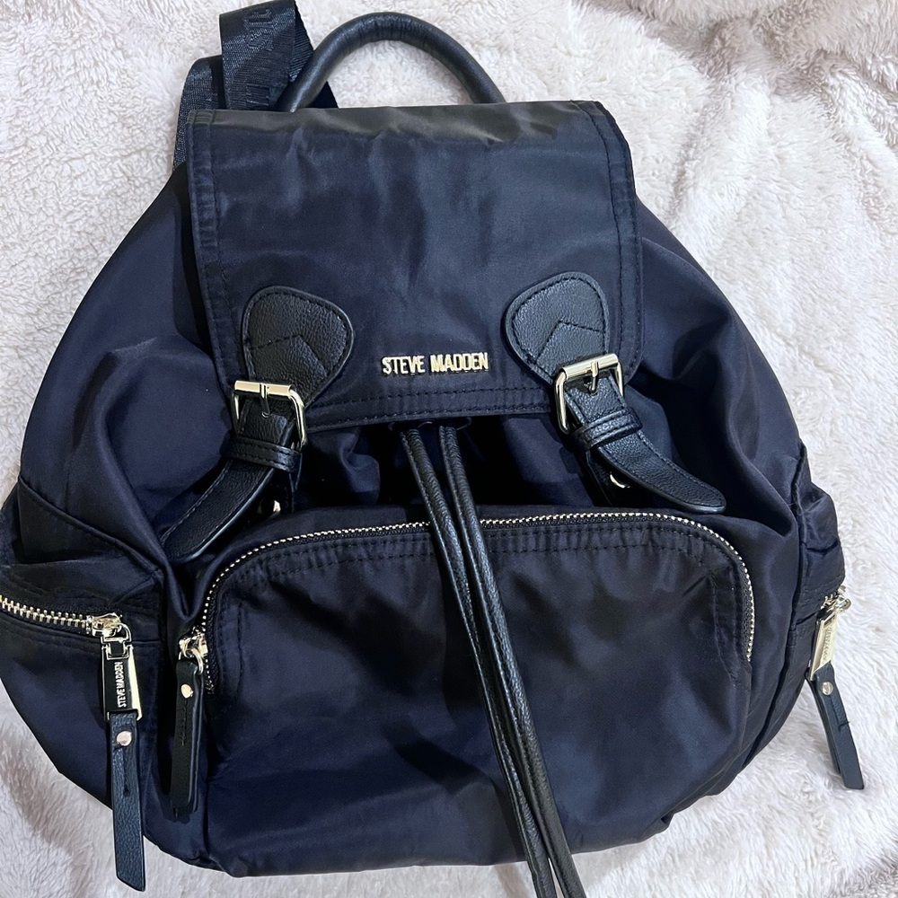 Steve Madden Backpack! - Picture 2 of 5